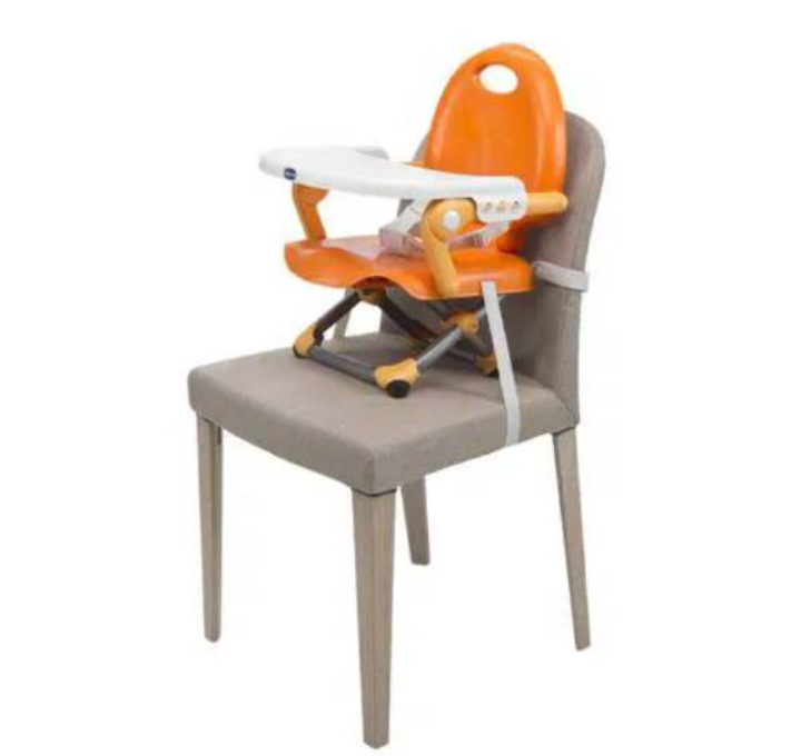Portable-high-chair-Io-Bimbo.png